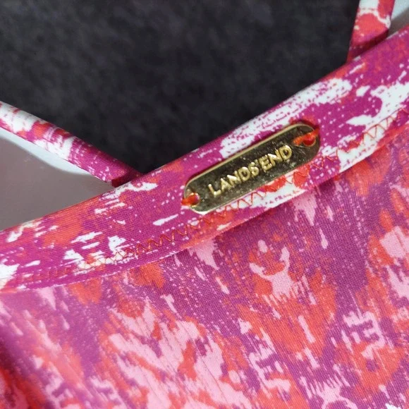 Lands End Swimsuit Women 14 Pink Purple Twist Front One Piece Built In Bra Lined - Picture 7 of 10
